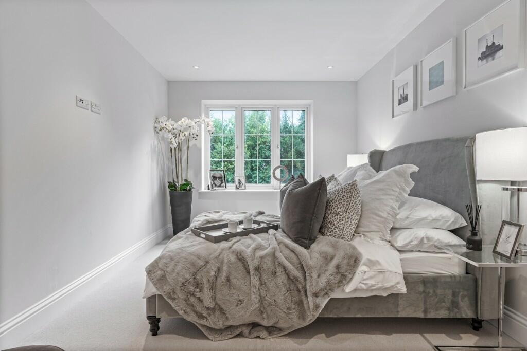 Additional image 6 of Caddington House, Digswell, Welwyn, Hertfordshire, AL6