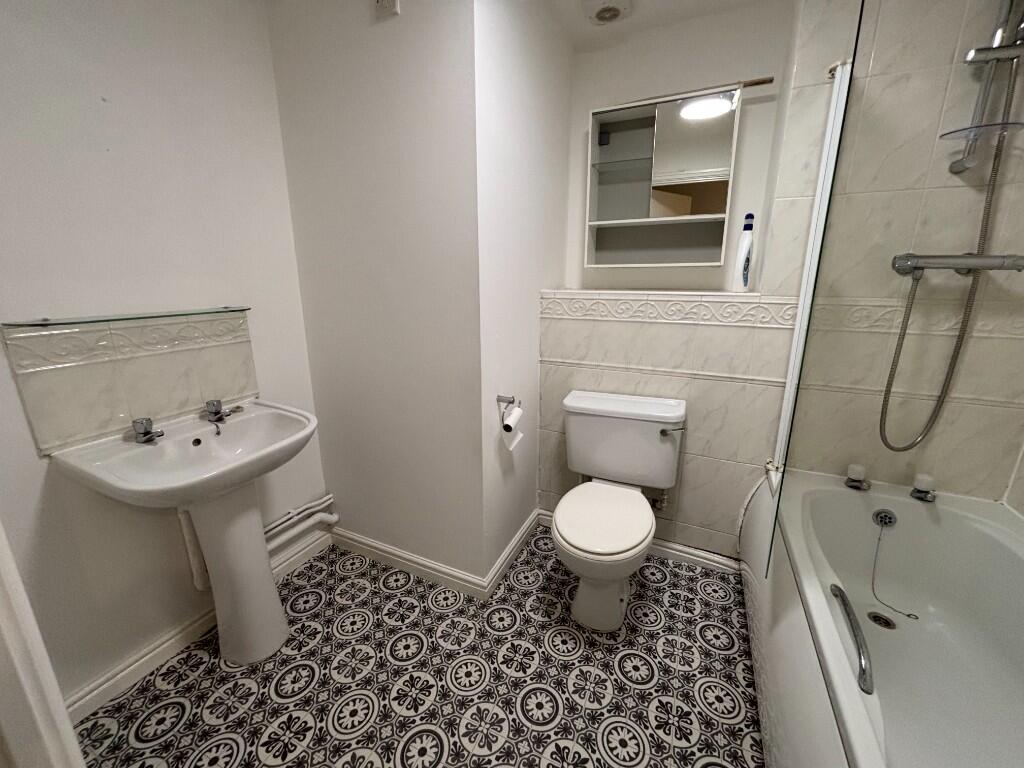 Additional image 6 of Heol Gwendoline, Barry, Vale Of Glamorgan, The, CF62