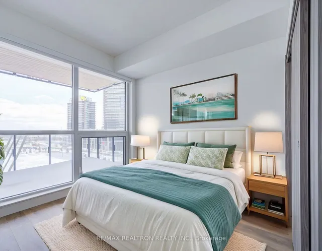 Additional image 16 of 25 Mcmahon Dr Unit 711