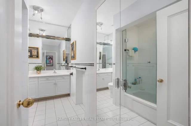 Additional image 28 of 17 Robinwood Ave