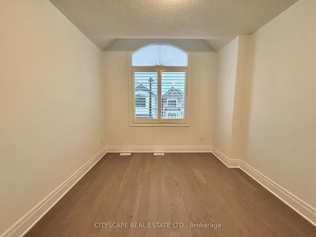 Additional image 35 of 1358 Lily Cres