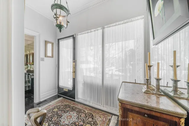 Additional image 5 of 46 CLARENDON Ave