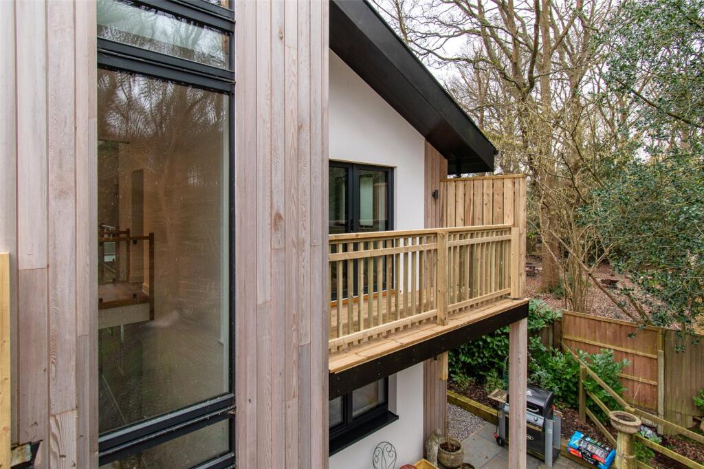 Additional image 29 of Park Street Lane, Park Street, St. Albans, Hertfordshire, AL2