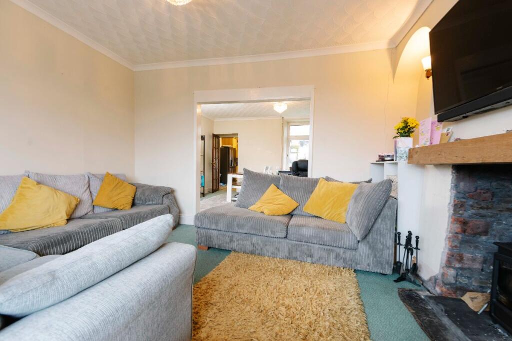 Additional image 8 of Brynheulog, High Street, Trelewis, Treharris