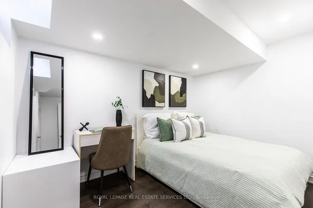 Additional image 32 of 3045 Gladeside Ave Unit 8