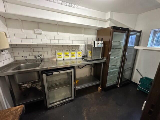 Additional image 15 of 64 High Street, Henley-In-Arden