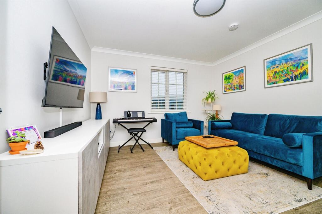 Additional image 5 of St. Albans Road East, HATFIELD