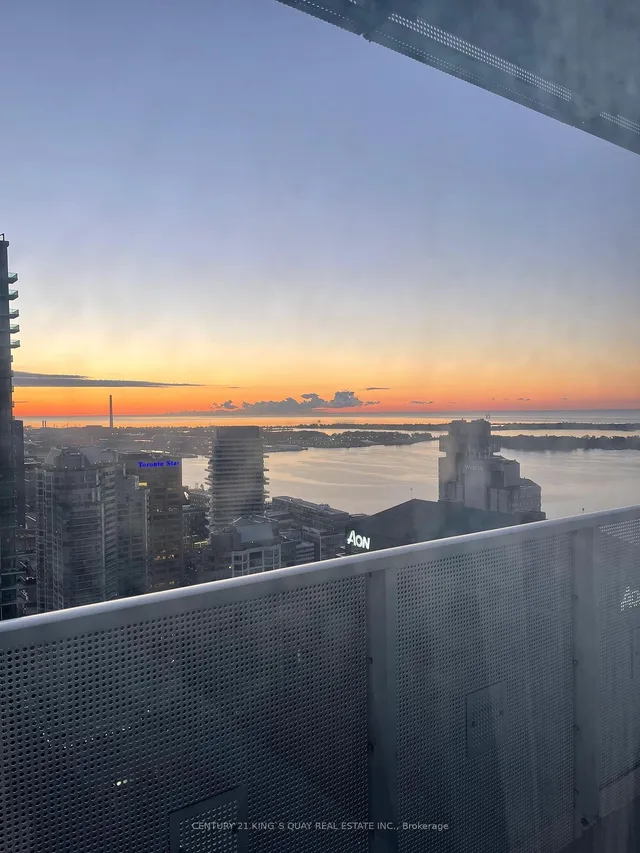 Additional image 33 of 88 Harbour St Unit 4204