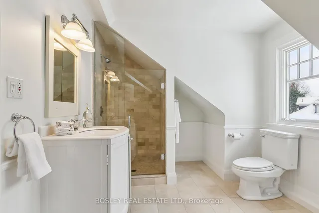 Additional image 31 of 352 Inglewood Dr