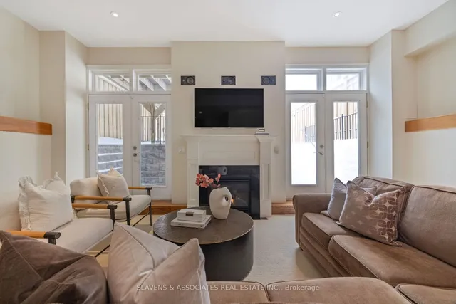 Additional image 25 of 34 Deloraine Ave