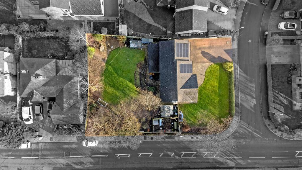 Additional image 2 of Tall Trees, 117, Scholes Lane Scholes, Cleckheaton, BD19 6LY