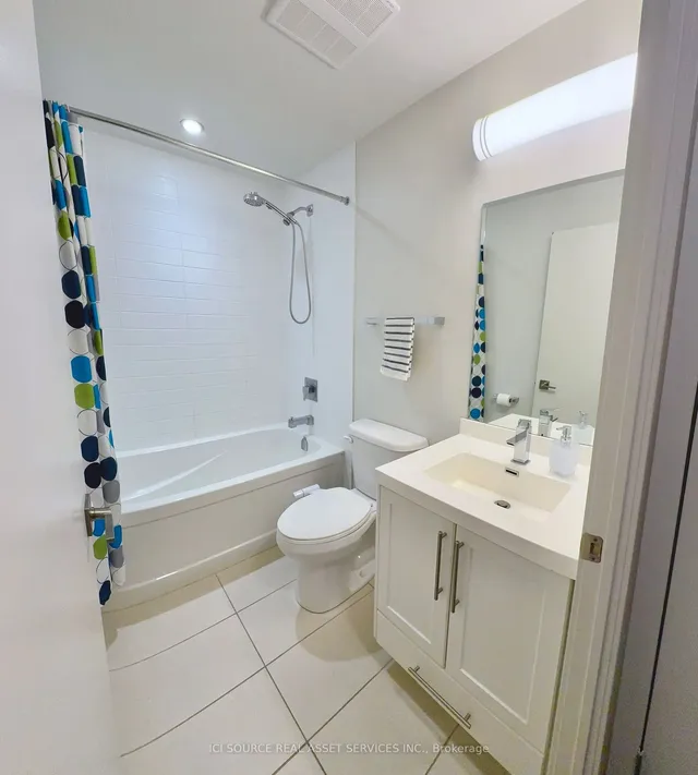 Additional image 6 of 2081 Fairview St Unit 1903