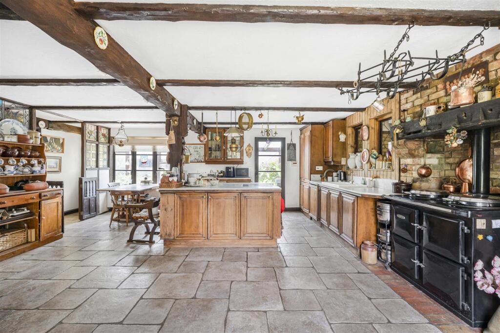 Additional image 12 of The Avenue, Madingley