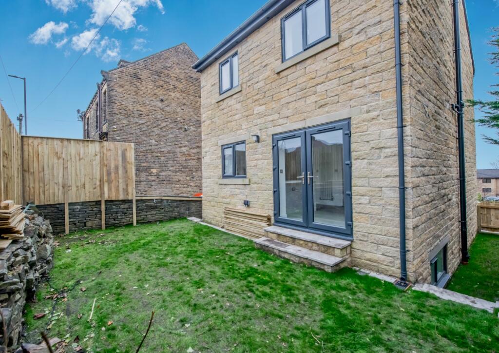 Additional image 20 of Wellgarth Gardens, Off Halifax Road, Bradford, BD6