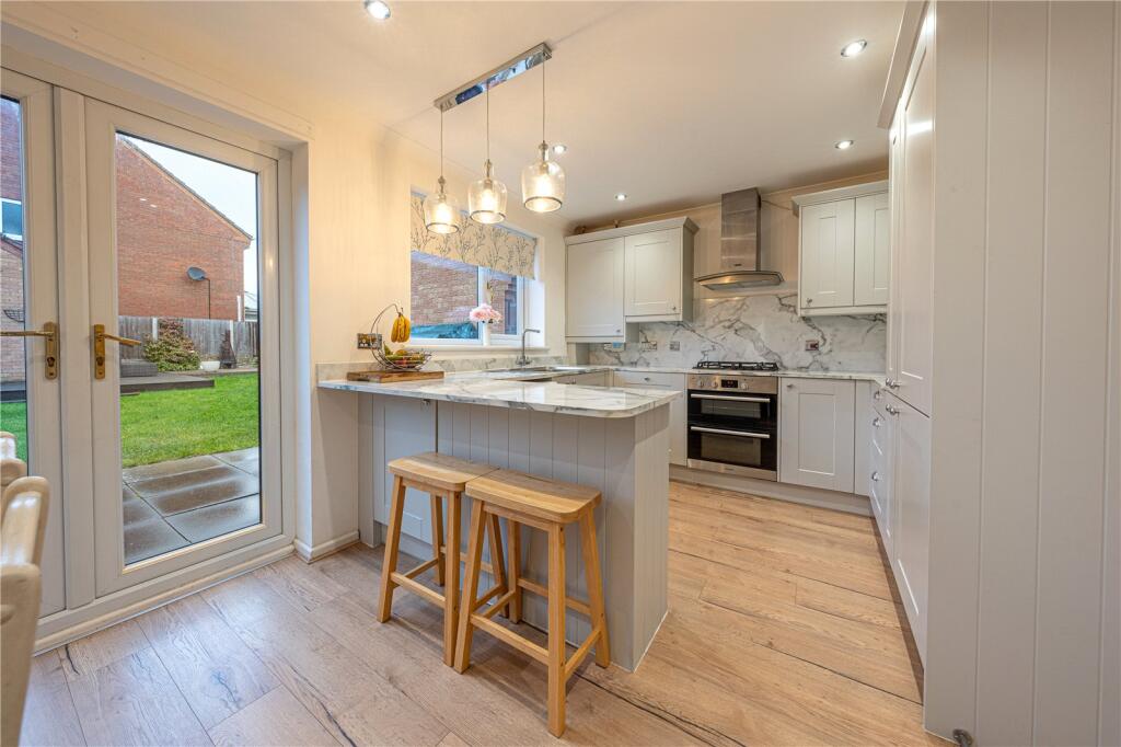 Additional image 32 of Harwood Drive, Dosthill, Tamworth, Staffordshire, B77