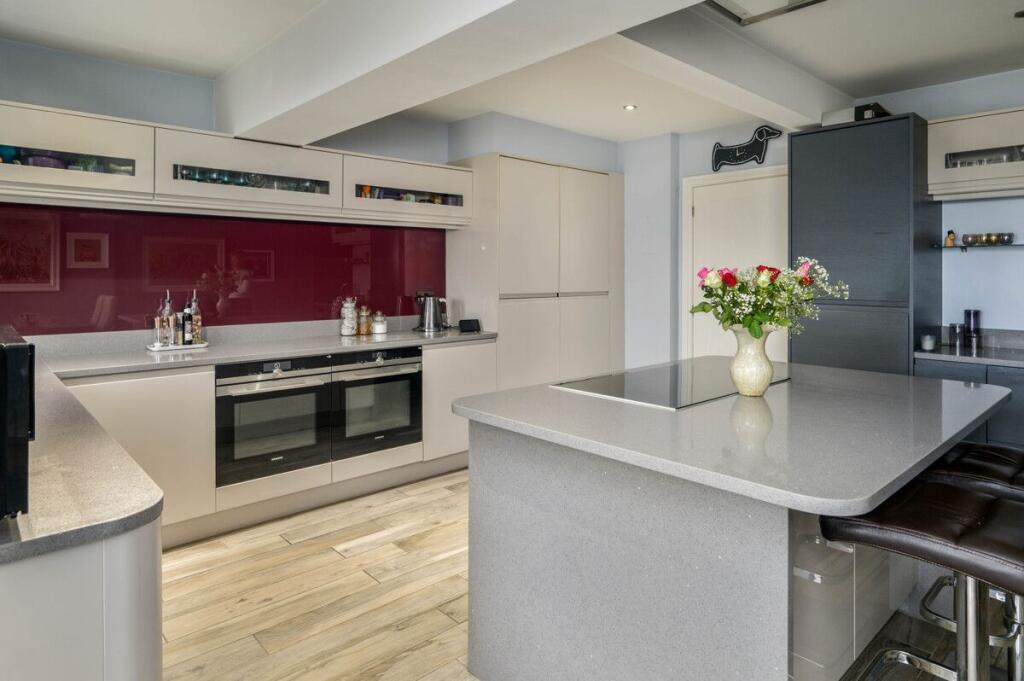 Additional image 7 of Moorside Crescent, Drighlington