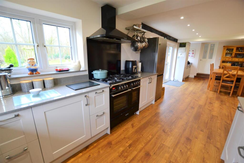 Additional image 13 of Woodside Green, Will Hill, Essendon