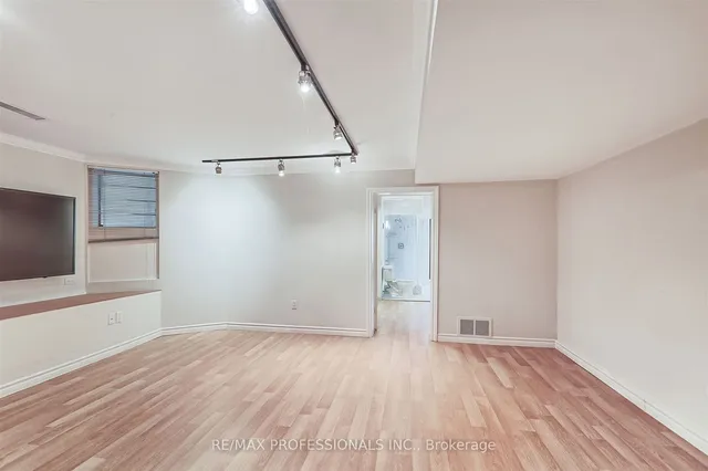 Additional image 9 of 90 Madison Ave