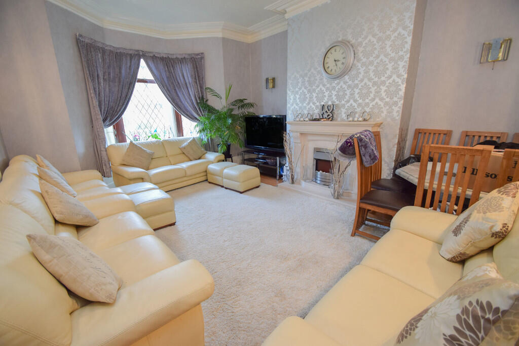 Additional image 22 of Wellington Crescent, Shipley