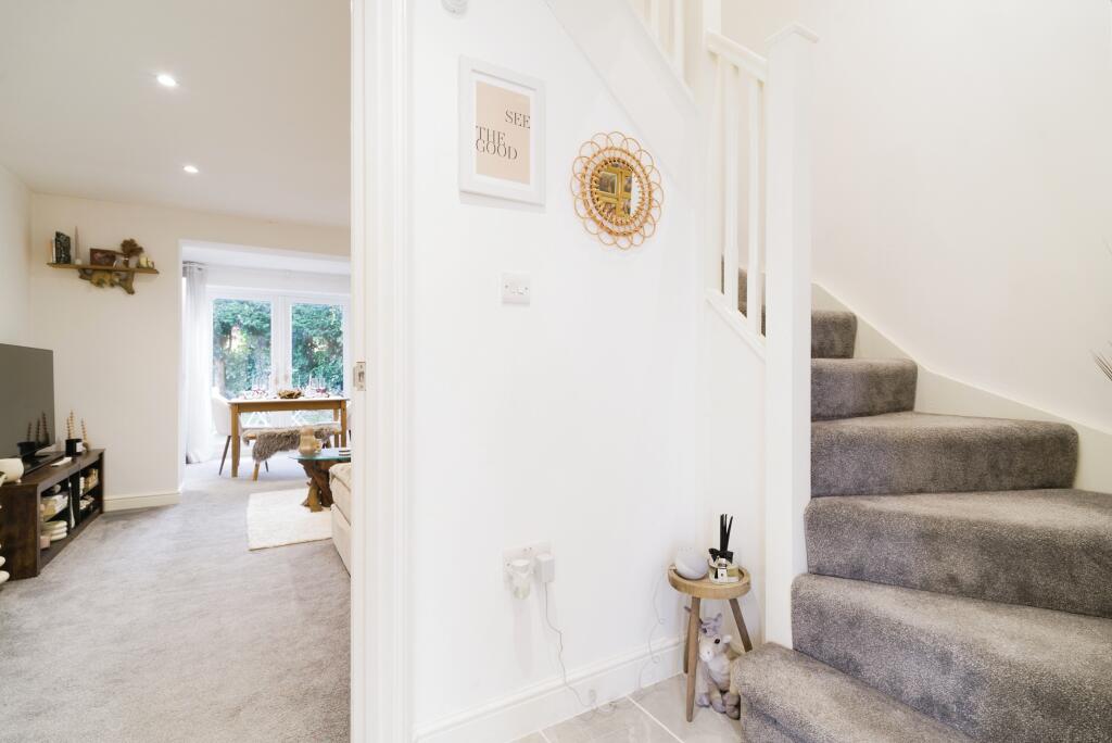 Additional image 3 of Tilesford Close, Solihull, B90