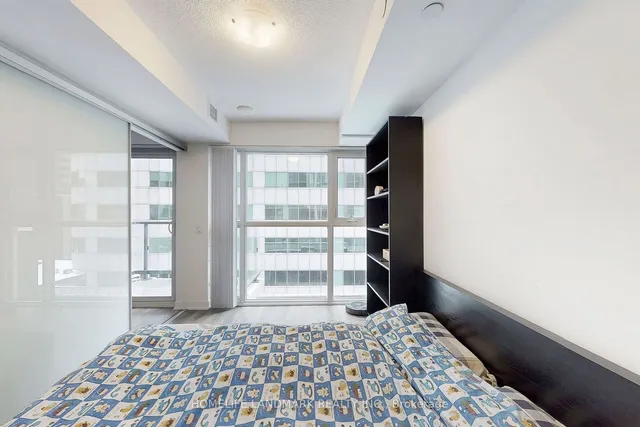 Additional image 26 of 87 Peter St Unit 617