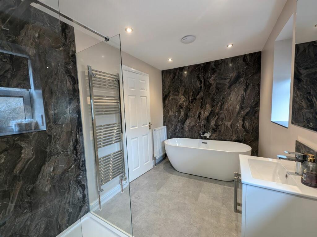 Additional image 8 of 4 Pottergate, Richmond, North Yorkshire, DL10 4AB
