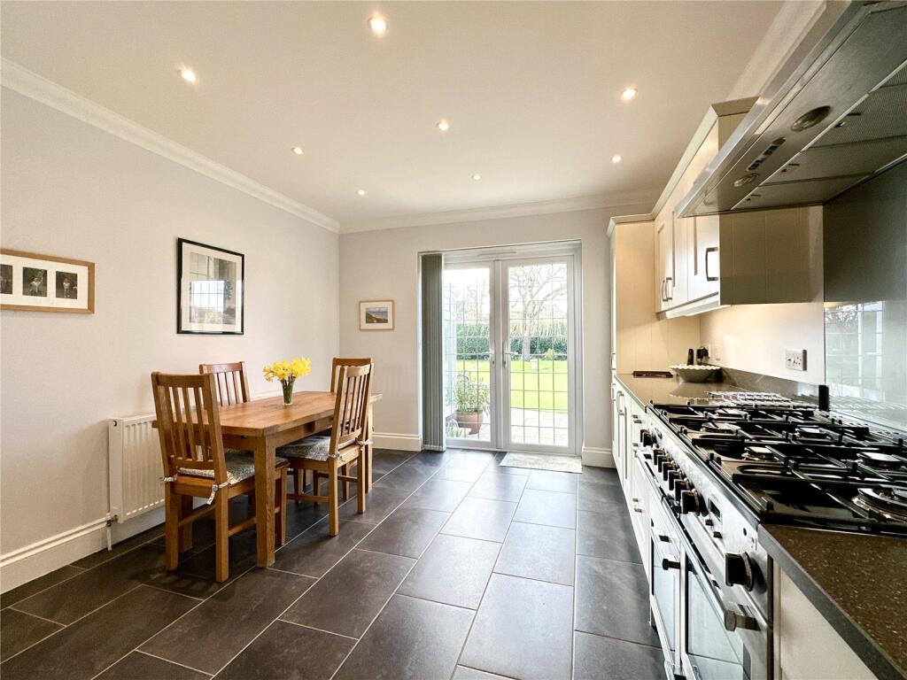 Additional image 10 of Hinton Wood Avenue, Highcliffe on Sea, Christchurch, Dorset, BH23