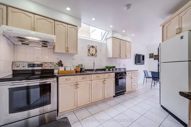 Additional image 22 of 127 Sandyhook Sq