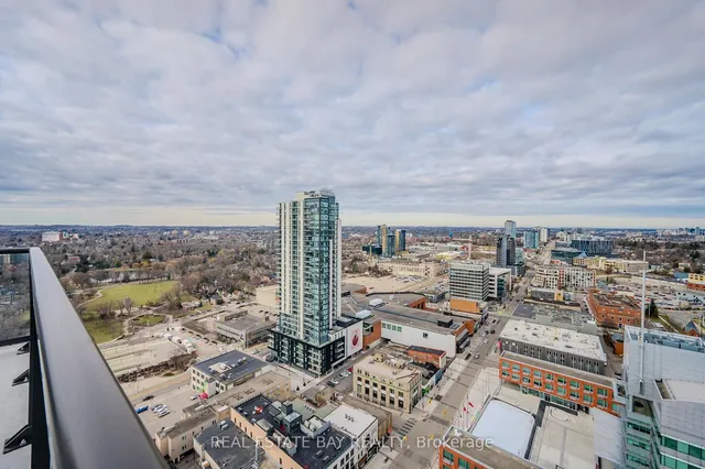 Additional image 16 of 55 Duke St Unit 2509