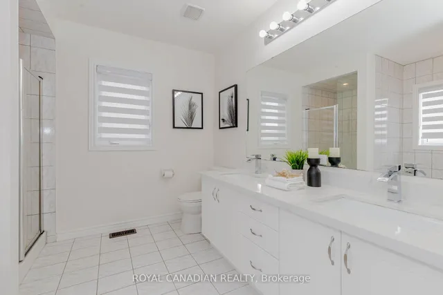 Additional image 31 of 1544 Chretien St