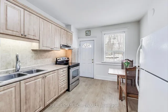 Additional image 9 of 36 Eastmount Ave