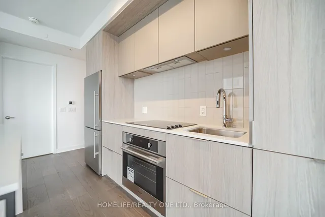 Additional image 34 of 130 River St Unit 2002