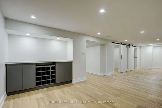 Additional image 19 of 203 Toynbee Tr