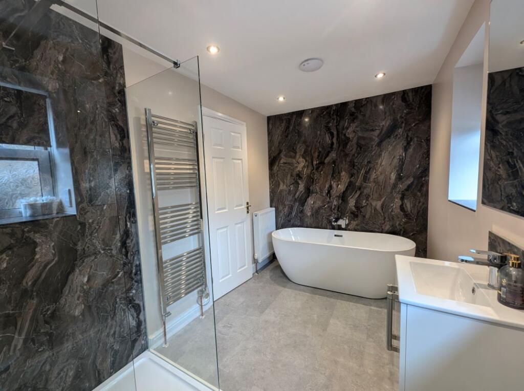 Additional image 8 of 4 Pottergate, Richmond, North Yorkshire, DL10 4AB