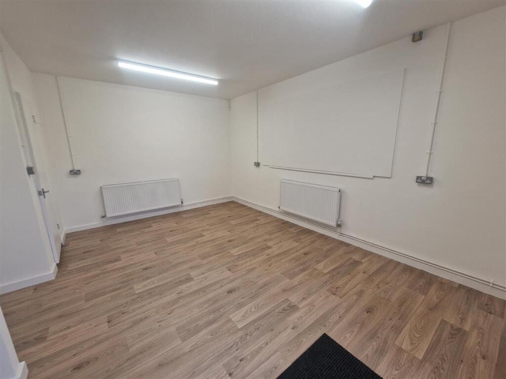 Additional image 4 of Bristol Road South, Longbridge