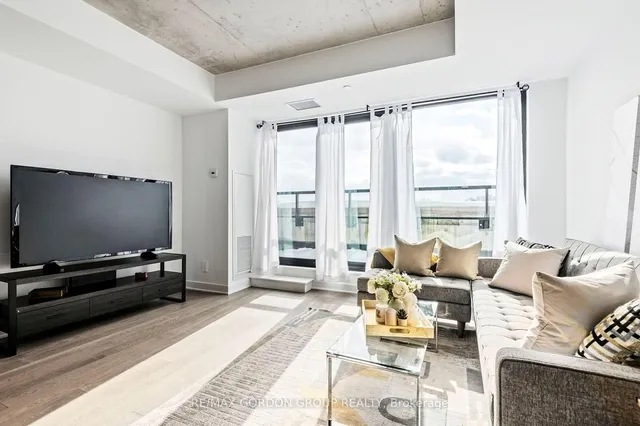 Additional image 12 of 2720 Dundas St Unit 423