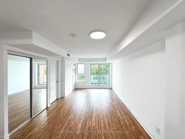 25 Town Centre Crt Unit 903