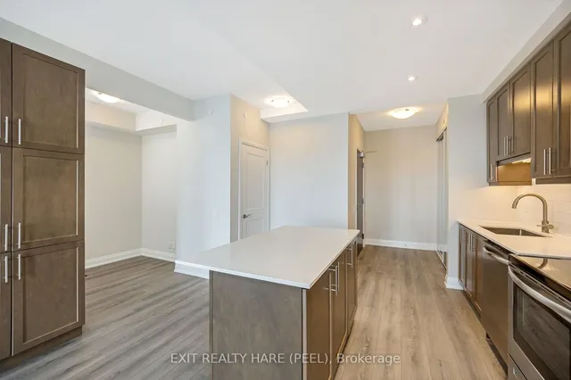 Additional image 15 of 15 Lynch St Unit 901