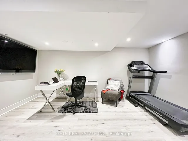 Additional image 12 of 6660 APPLEBY Line