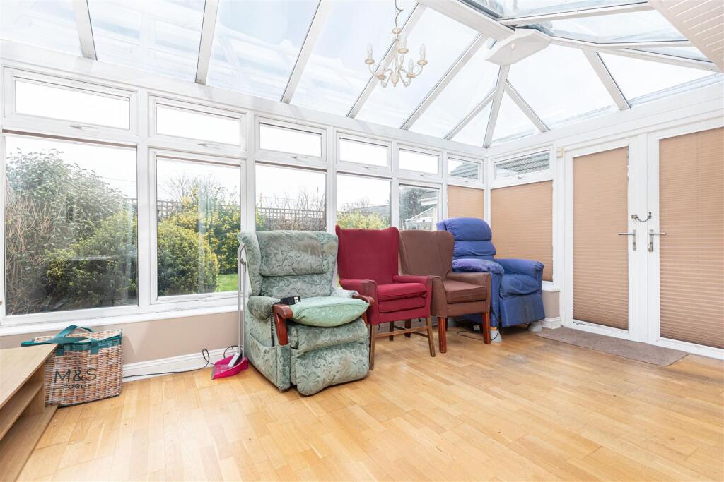 Additional image 7 of Spacious Bungalow on Evelyn Road, Bournemouth