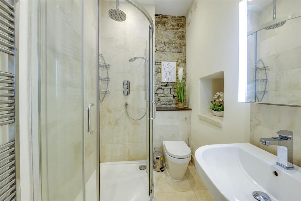 Additional image 27 of Gincroft Lane, Edenfield, Ramsbottom, Bury