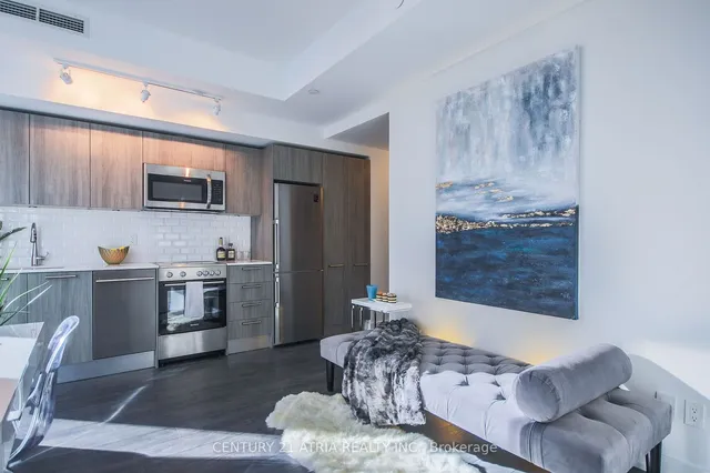 Additional image 8 of 28 Wellesley St Unit 1510