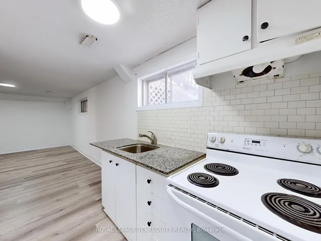 Additional image 32 of 28 Peterson Dr