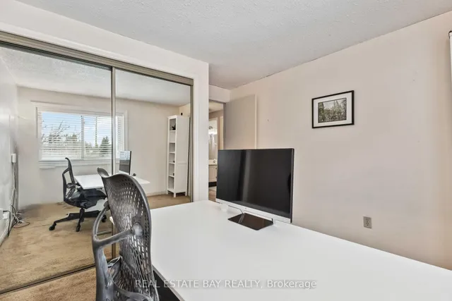 Additional image 23 of 14 Crowfoot Pl