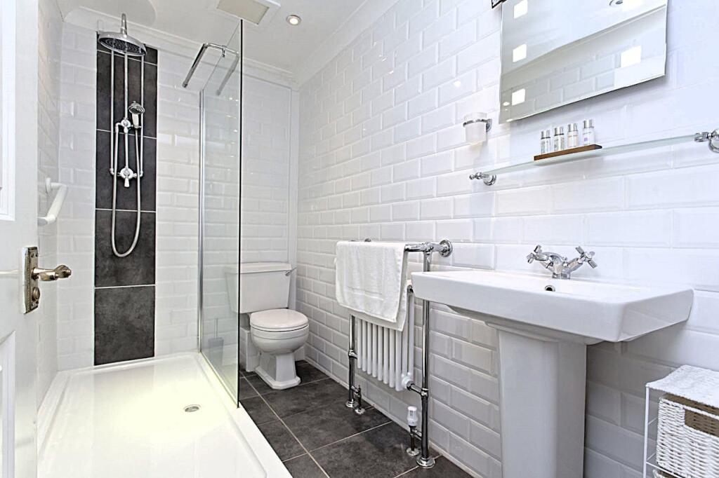 Additional image 8 of Southbourne Grove House, 96 Southbourne Road, Bournemouth, BH6 3QQ