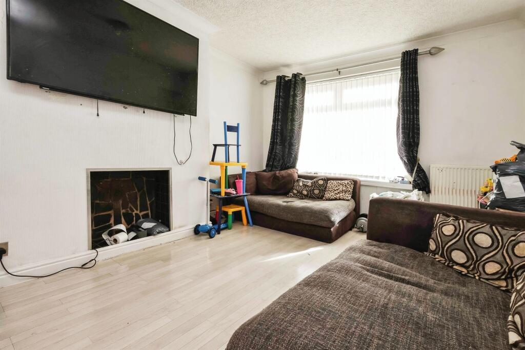 Additional image 4 of Riddfield Road, Birmingham