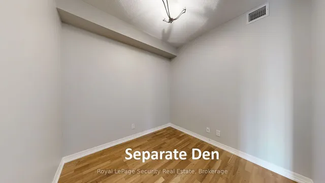 Additional image 17 of 38 Fontenay Crt Unit #204