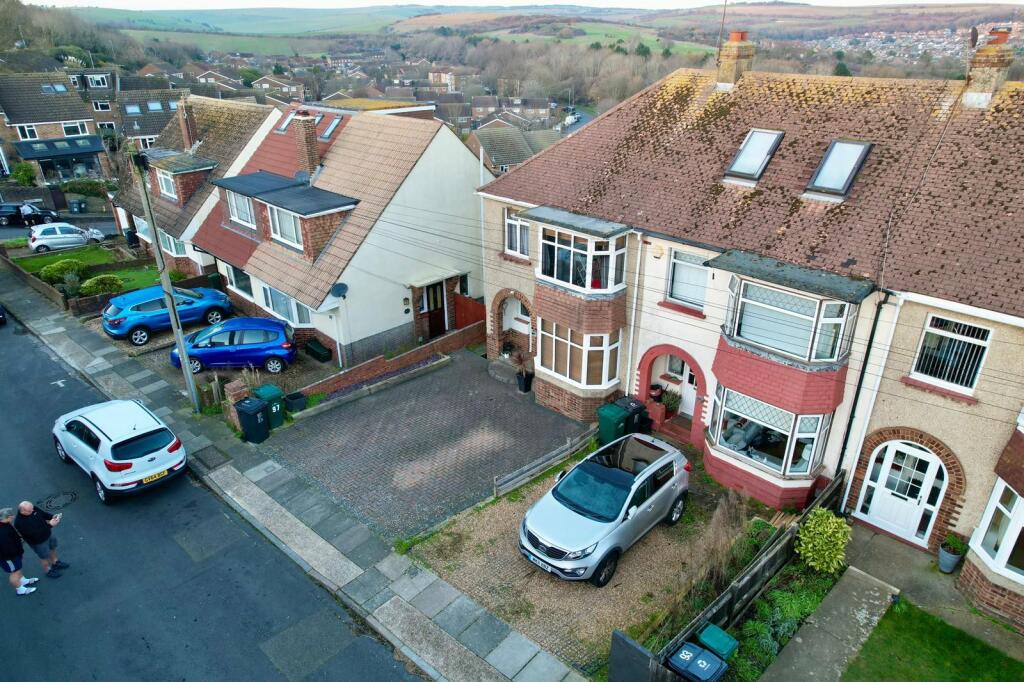 Additional image 15 of Fairway Crescent, Brighton, BN41