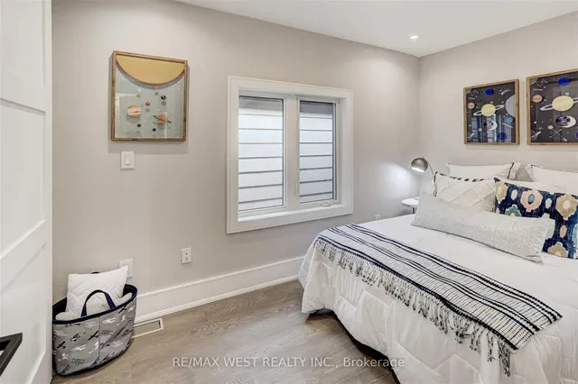 Additional image 30 of 94 Lake Cres