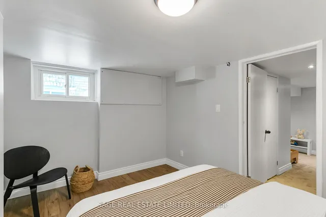 Additional image 40 of 12 Stephenson Ave